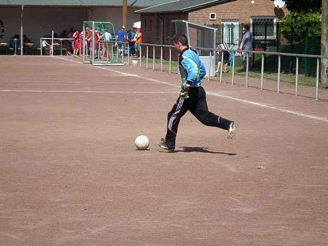 Unser Dorf spielt Fuball 201