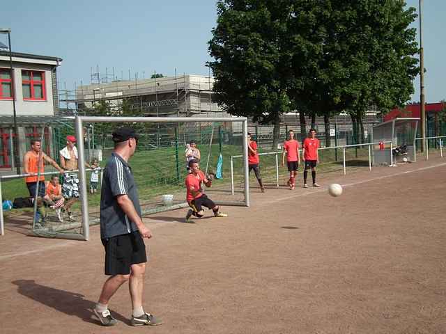 Unser Dorf spielt Fuball 201