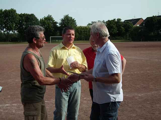 Unser Dorf spielt Fuball 201