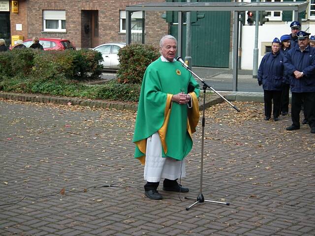 Volkstrauertag 2016