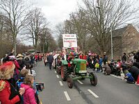 Karnevalszug 2016 - Bilder an der Kommandeursburg