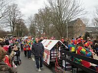 Karnevalszug 2016 - Bilder an der Kommandeursburg