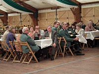 Fahnenschwenken, Krönung Dorfkönigin und Ehrungenrönung Dorfkönigin