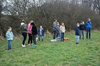 Aufstellen des Wildbienen-Hauses