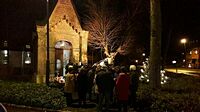 Weihnachtsbaum an der Kapelle