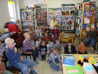 Kindergarten in der Bücherei