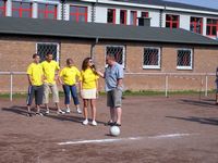 Unser Dorf spielt Fußball 2004