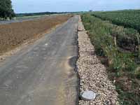 Neuer Feldweg schon sanierungsbedürftig